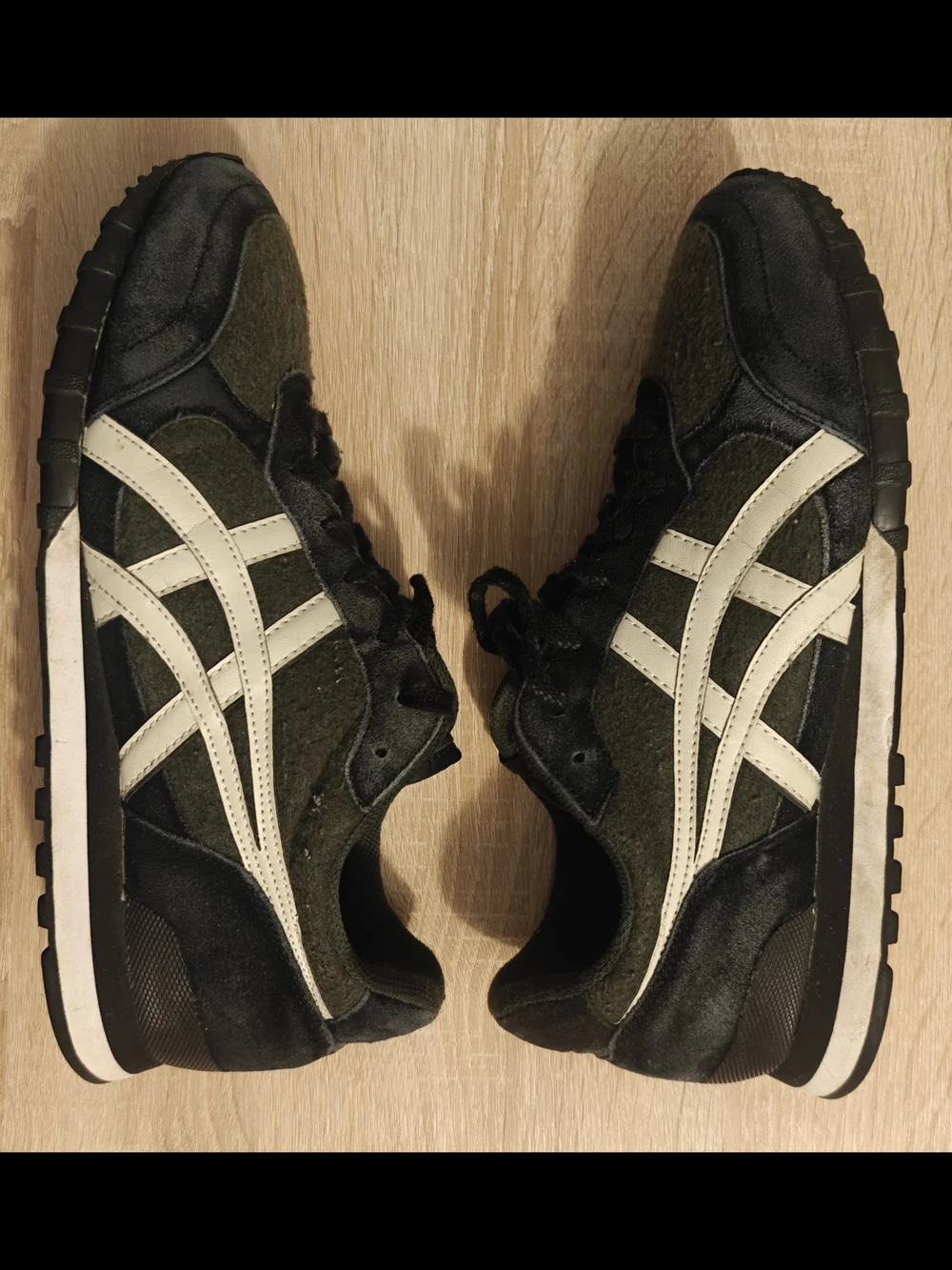 Onitsuka Tiger by Asics Men’s Green & White Runner Sneakers
